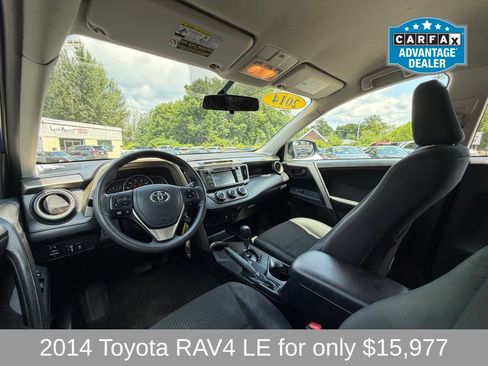 Used 2014 Toyota RAV4 LE AWD/4WD image 8