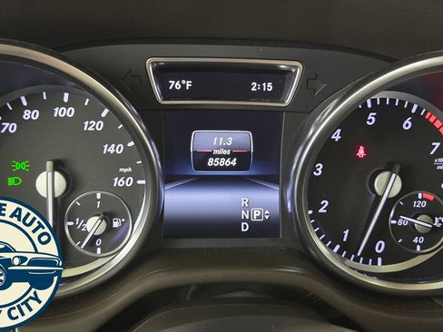 Used 2014 Mercedes-Benz ML 350 4MATIC w/ Premium 1 Package image 12