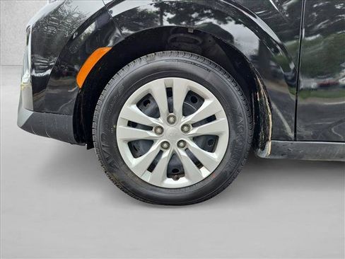 Used 2021 Kia Soul LX FWD image 22