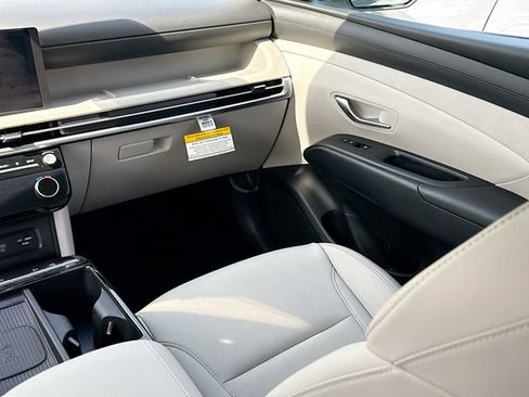 Certified 2025 Hyundai Tucson SEL image 25