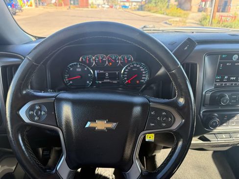 Used 2019 Chevrolet Silverado 1500 LT AWD/4WD image 19