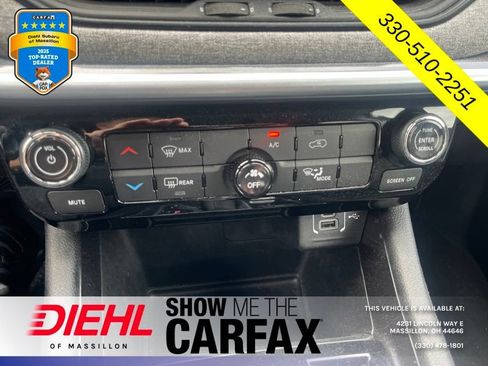 Used 2022 Jeep Compass Latitude AWD/4WD image 23