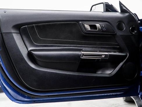 Used 2017 Ford Mustang Shelby GT350 image 30