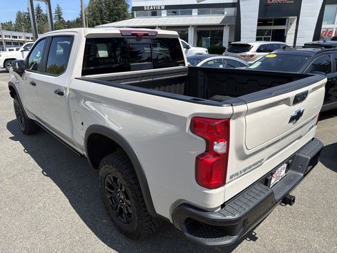 Used 2026 Chevrolet Silverado 1500 ZR2 AWD/4WD image 3