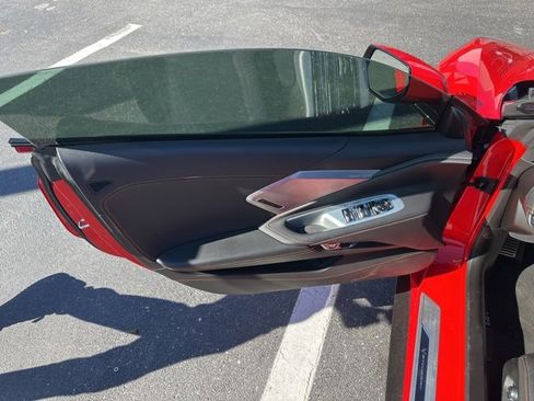 Used 2022 Chevrolet Corvette Stingray Preferred Conv w/ 2LT image 13