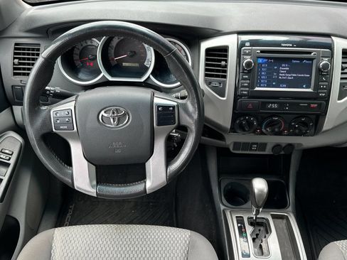 Used 2013 Toyota Tacoma PreRunner w/ SR5 Pkg RWD image 13