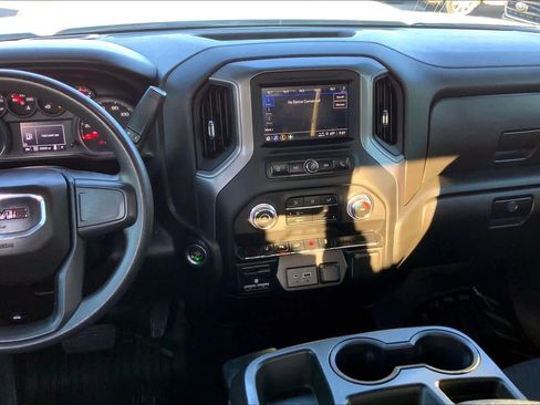 Used 2024 GMC Sierra 2500 Pro image 6