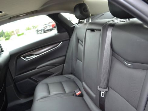 Used 2019 Cadillac XTS Luxury FWD image 47