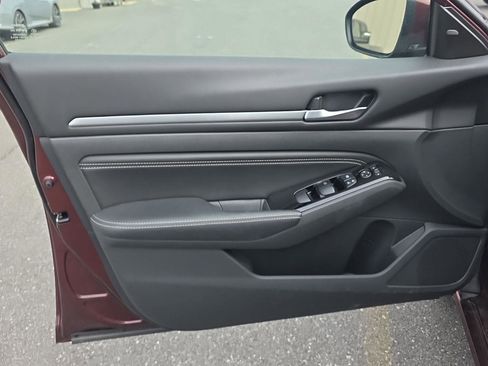 Used 2023 Nissan Altima 2.5 SL image 27