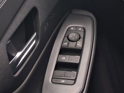 New 2026 Nissan Sentra SV w/ Floor Mat Package FWD image 12