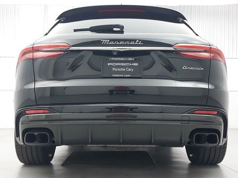 Used 2023 Maserati Grecale Trofeo AWD/4WD image 6