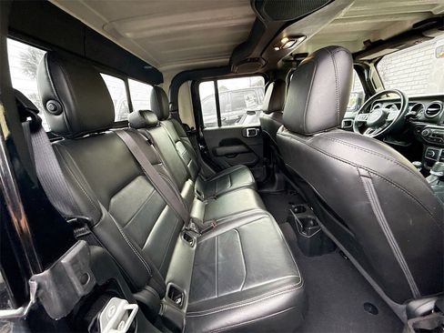 Used 2021 Jeep Gladiator Overland w/ Popular Equipment Package image 29