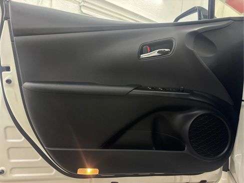 Used 2017 Toyota Prius Prime Premium w/ Protection Package image 26