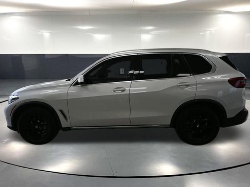 Used 2019 BMW X5 xDrive40i w/ Convenience Package AWD/4WD image 10