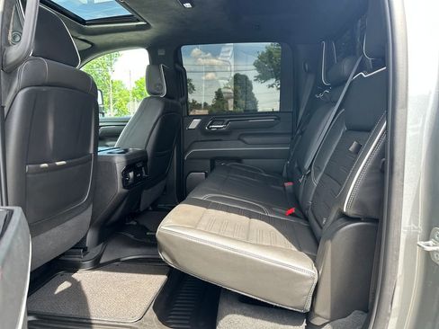 Used 2024 GMC Sierra 2500 AT4X AWD/4WD image 21