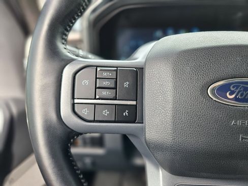 Certified 2024 Ford F250 Lariat w/ Sport Appearance Package image 29