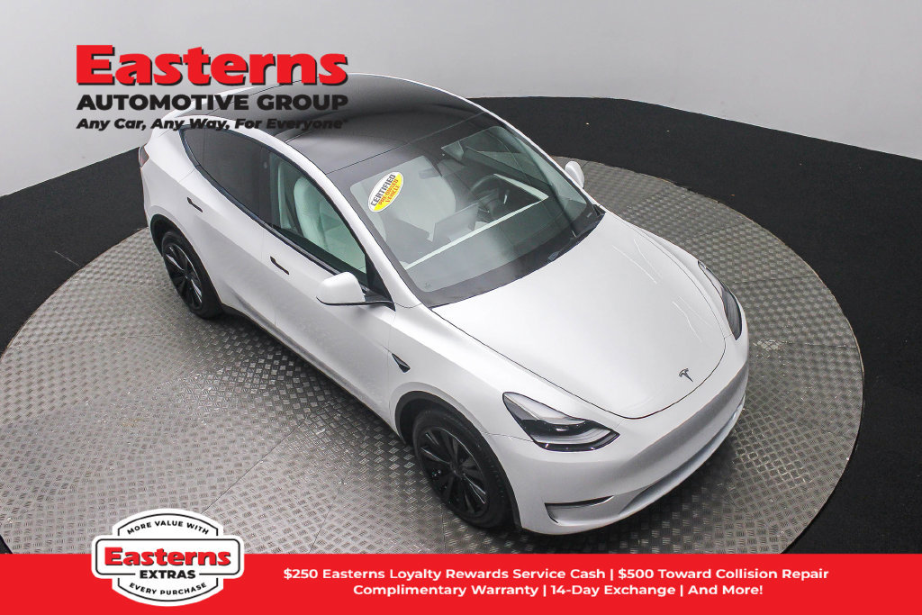 Used 2023 Tesla Model Y Long Range AWD/4WD image 4