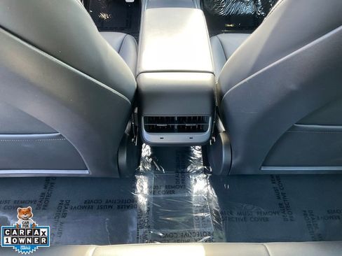 Used 2023 Tesla Model 3 Performance image 35