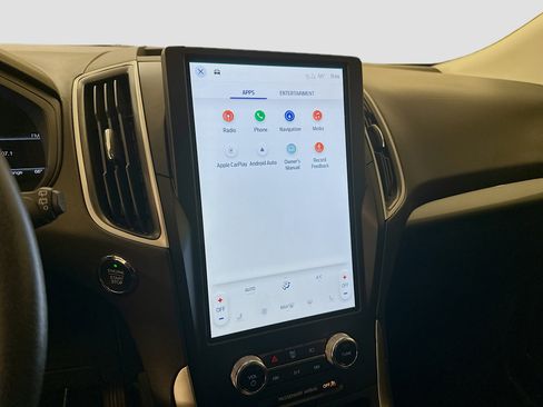 Used 2024 Ford Edge SEL image 26