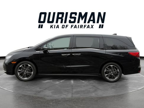 Used 2022 Honda Odyssey Elite image 3