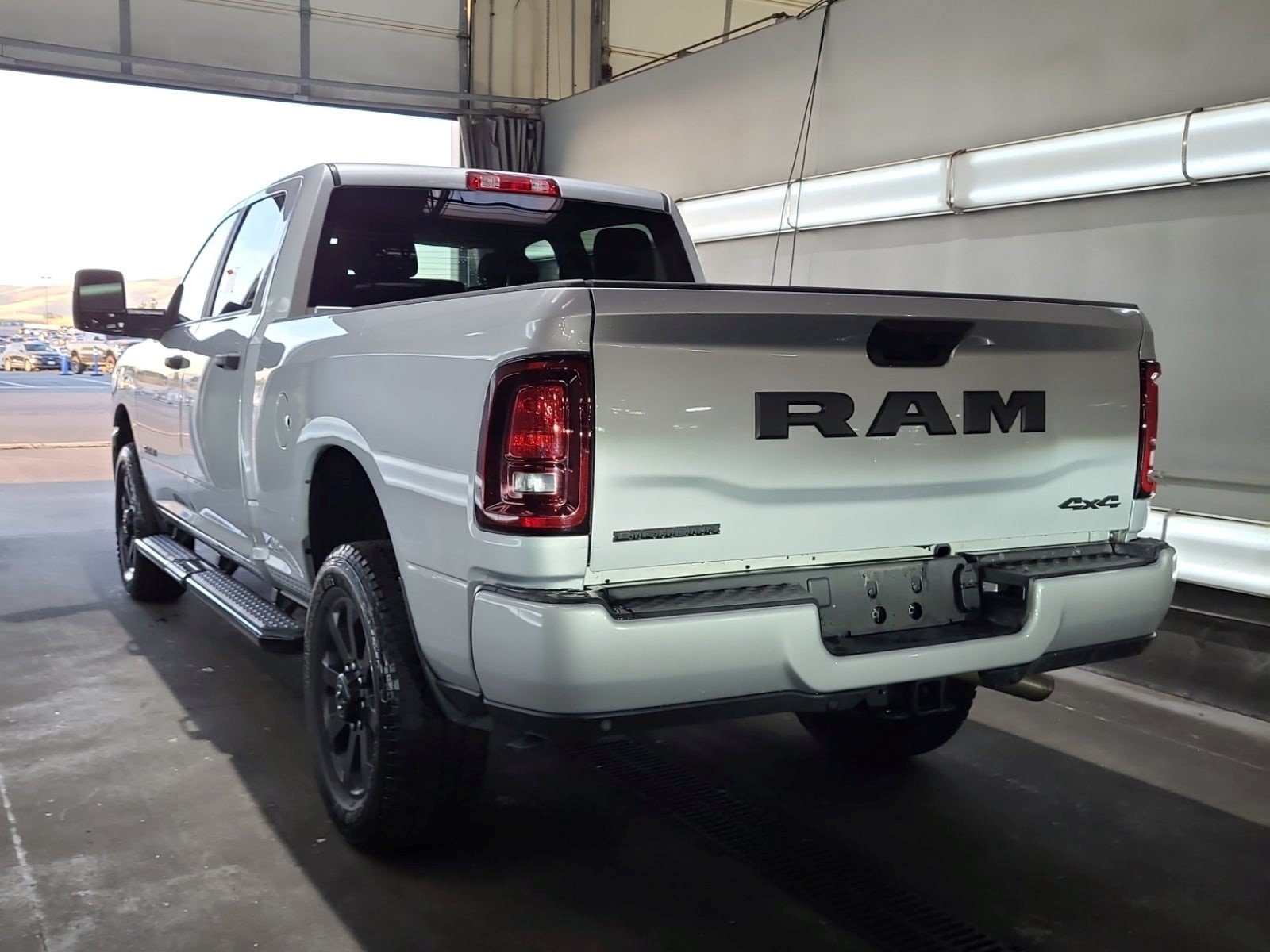 Used 2026 RAM 2500 Big Horn AWD/4WD image 4