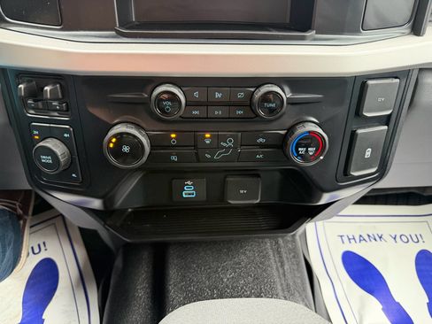 Used 2024 Ford F250 XL w/ Snow Plow Prep Package image 19