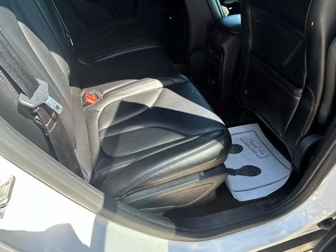 Used 2017 Lincoln MKC Select w/ Select Plus Package AWD/4WD image 11