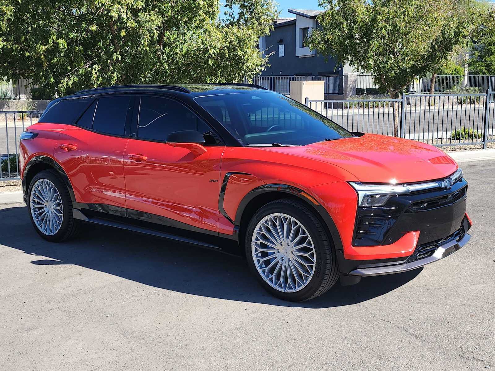 Used 2025 Chevrolet Blazer EV SS AWD/4WD image 2
