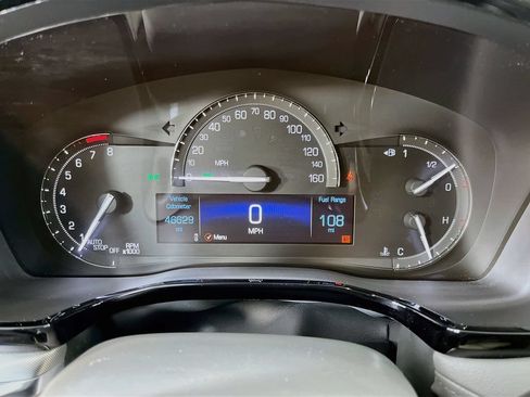 Used 2018 Cadillac XT5 Luxury w/ Driver Awareness Package FWD image 15