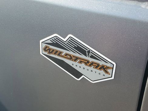 Used 2021 Ford Bronco Wildtrak AWD/4WD image 8