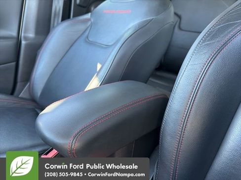 Used 2015 Jeep Renegade Trailhawk w/ Premium Leather Group AWD/4WD image 22