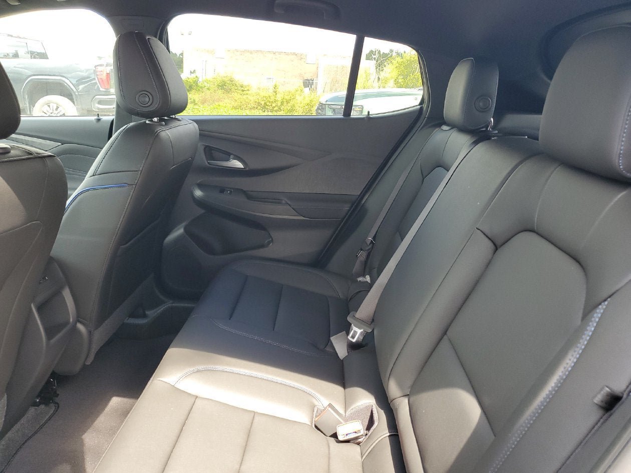 New 2026 Buick Envista Sport Touring w/ Convenience I Package FWD image 10