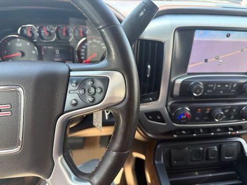 Used 2015 GMC Sierra 1500 SLT w/ SLT Preferred Package AWD/4WD image 24