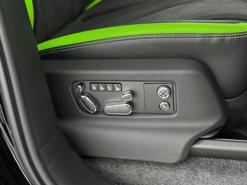 New 2026 Bentley Bentayga Speed image 29