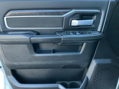 Used 2024 RAM 3500 Big Horn image 22