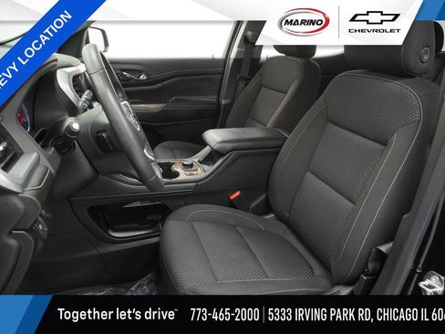 Used 2023 GMC Acadia SLE w/ Driver Convenience Package AWD/4WD image 7
