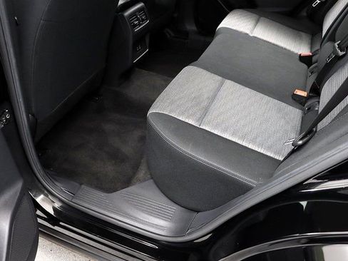 Used 2023 Nissan Rogue SV image 25