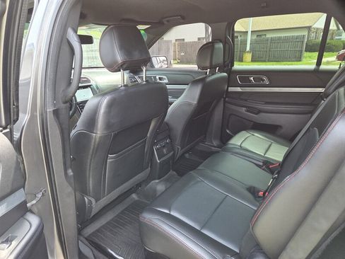 Used 2017 Ford Explorer Sport AWD/4WD image 11