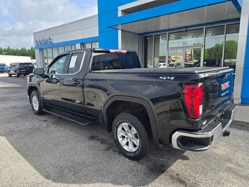 Used 2019 GMC Sierra 1500 SLE AWD/4WD image 3