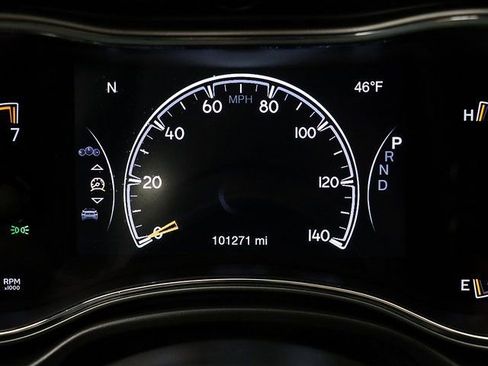 Used 2021 Jeep Grand Cherokee Limited AWD/4WD image 18