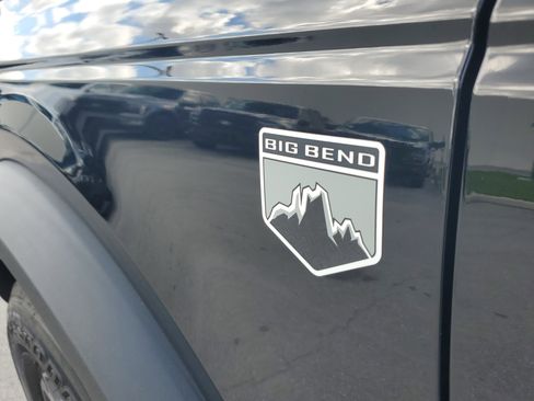 Used 2025 Ford Bronco Big Bend image 30