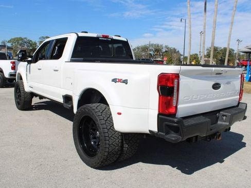 Used 2023 Ford F450 Lariat image 9