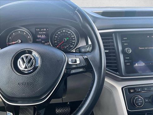 Used 2020 Volkswagen Atlas SE FWD image 19