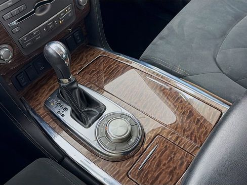 Used 2018 Nissan Armada SV w/ Driver Package AWD/4WD image 17