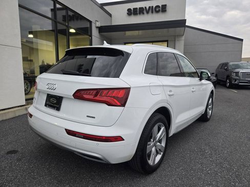 Used 2019 Audi Q5 2.0T Premium Plus w/ Premium Plus Package image 3