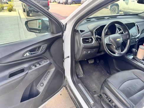 Used 2020 Chevrolet Equinox Premier FWD image 8