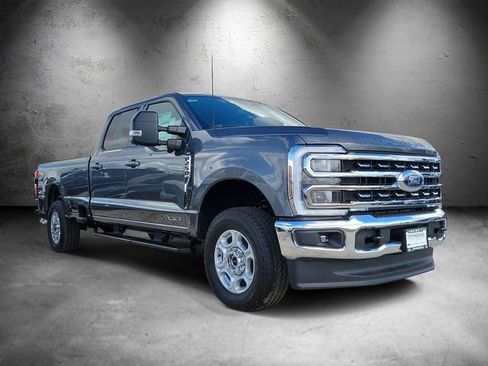 New 2026 Ford F250 XLT w/ XLT Premium Package image 2