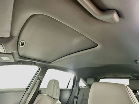 Used 2018 Acura RDX AWD w/ Technology Package image 26