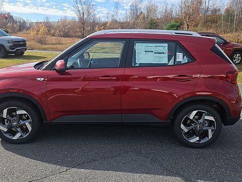 New 2026 Hyundai Venue SEL image 4