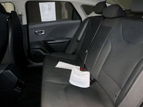 Used 2025 Kia K4 FWD image 21